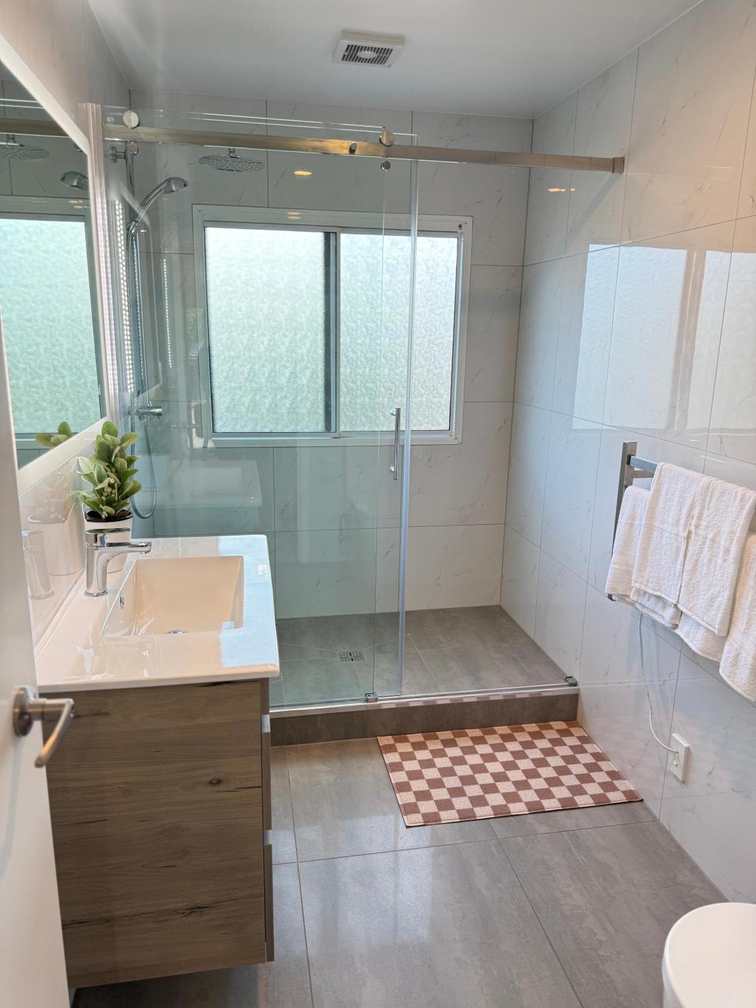 The Luxe Hidden Gem Villa In Auckland Heart - 3 Bedrooms Near Newmarket Westfieldmall Exterior photo